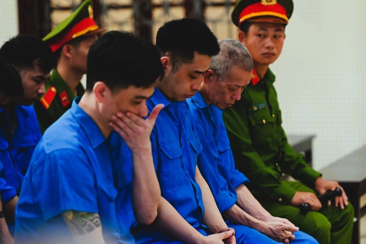 Radio pháp đình: Án tử từ ma túy và tuổi trẻ lạc lối vì ảo tưởng làm giàu