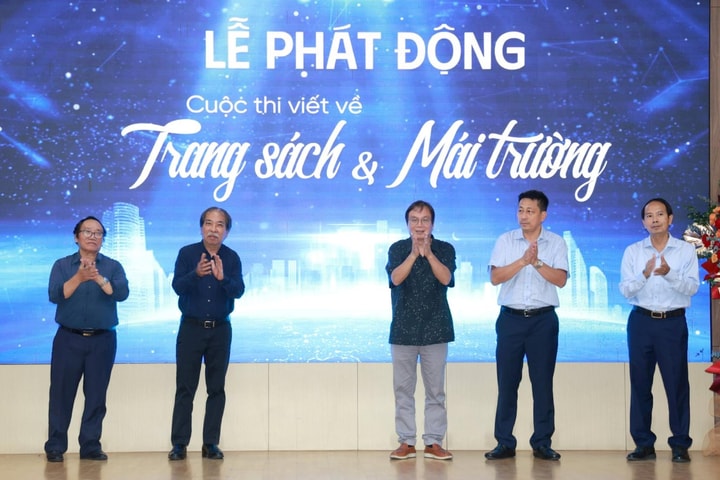 Nhà xuất bản Giáo dục phát động thi viết “Trang sách & Mái trường”