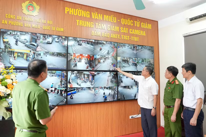 Hà Nội: 25 camera hỗ trợ giám sát giao thông, trật tự đô thị tại phường Văn Miếu - Quốc Tử Giám