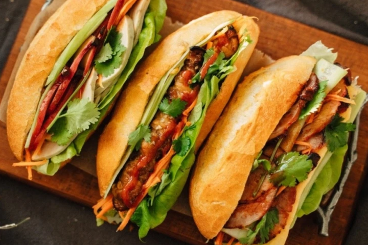 Truy xuất nguồn gốc thực phẩm vụ nghi ngộ độc bánh mì tại Đồng Tháp