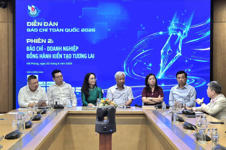 Báo chí và doanh nghiệp cùng xây dựng niềm tin cho xã hội
