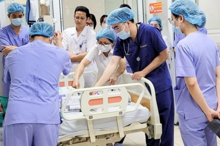 Tìm giải pháp nâng cao chất lượng khám chữa bệnh
