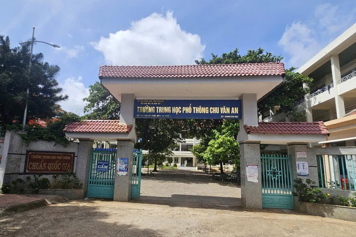 Sẽ bổ nhiệm phó hiệu trưởng sau 4 năm khiếu nại