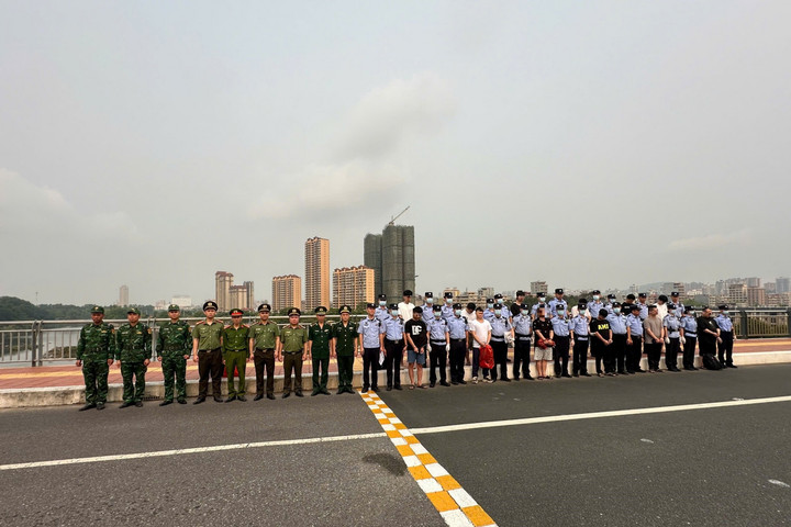 Quảng Ninh phát hiện 34 vụ xuất, nhập cảnh trái phép