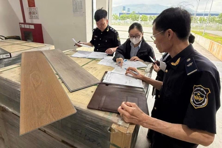 Khóa chặt nguy cơ lợi dụng nhập khẩu tiền chất để sản xuất ma túy