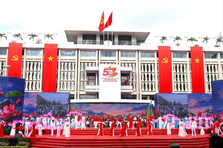 TP.HCM sẵn sàng cho Lễ kỷ niệm 50 năm Thành phố Sài Gòn - Gia Định vinh dự mang tên Bác