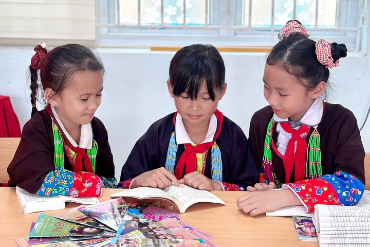 Quảng Ninh đặt mục tiêu dạy tiếng Trung tại 100% trường trung học vùng biên