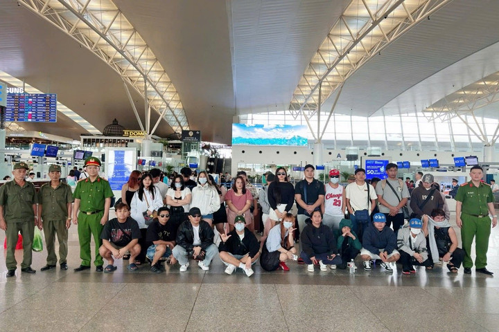 Giải cứu 34 người nước ngoài sập bẫy “việc nhẹ lương cao”
