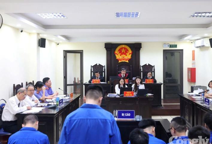 Phiên tòa của những giọt nước mắt muộn màng