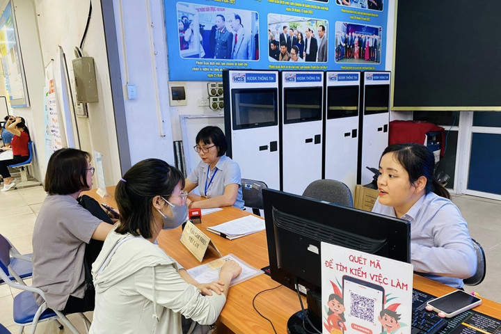 Hà Nội xây dựng thị trường lao động số, mỗi năm tạo việc làm cho 180.000 lao động