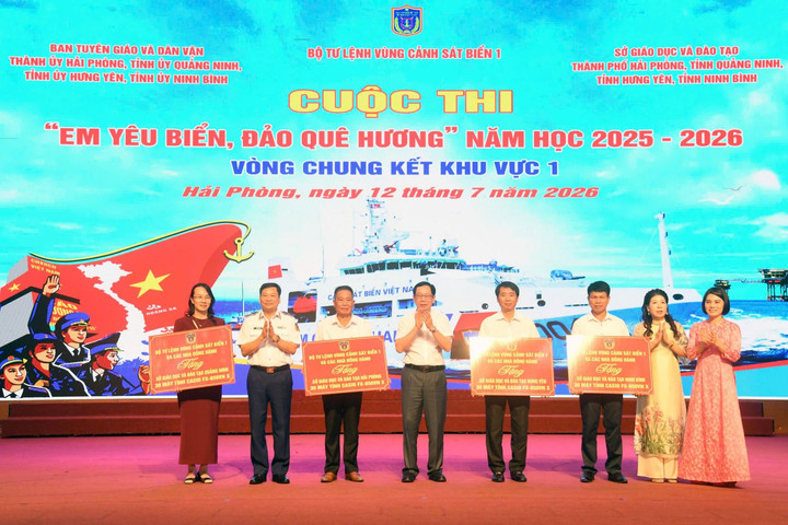 Đội Bạch Long Vĩ giành giải Nhất cuộc thi “Em yêu biển đảo quê hương” cấp khu vực