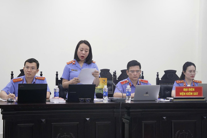 Vợ chồng Giám đốc Công ty Herbitech bị đề nghị tổng cộng gần 40 năm tù