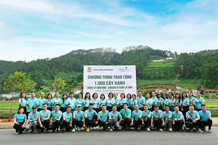 Công đoàn Agribank về nguồn tri ân, kết nối giá trị, chung tay vì tương lai xanh