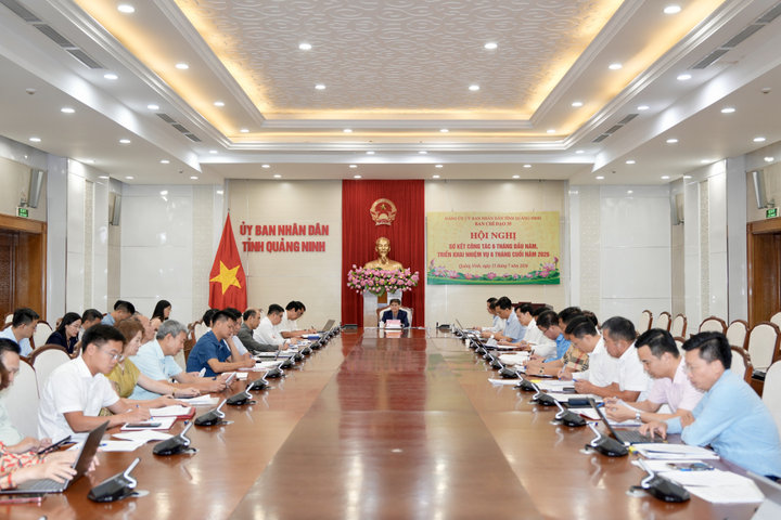 Quảng Ninh: Chủ động đi trước một bước, bảo vệ vững chắc nền tảng tư tưởng của Đảng