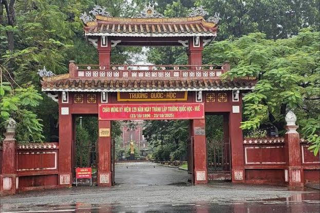 Từ năm học 2026 - 2027, học sinh Huế được cấp miễn phí sách giáo khoa