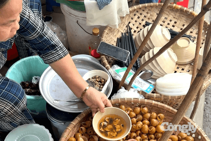Bún ốc nguội - thức quà chiều phong vị truyền thống Hà Nội