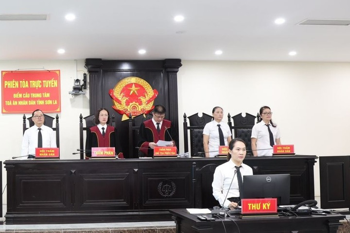 TAND tỉnh Sơn La xét xử trực tuyến vụ án về ma túy