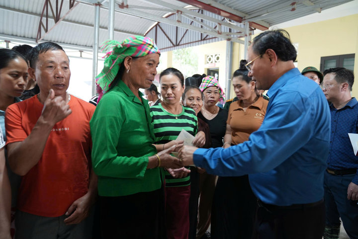 Bí thư Tỉnh ủy Lai Châu Lê Minh Ngân: Mọi phương án phải đặt tính mạng người dân lên trên hết