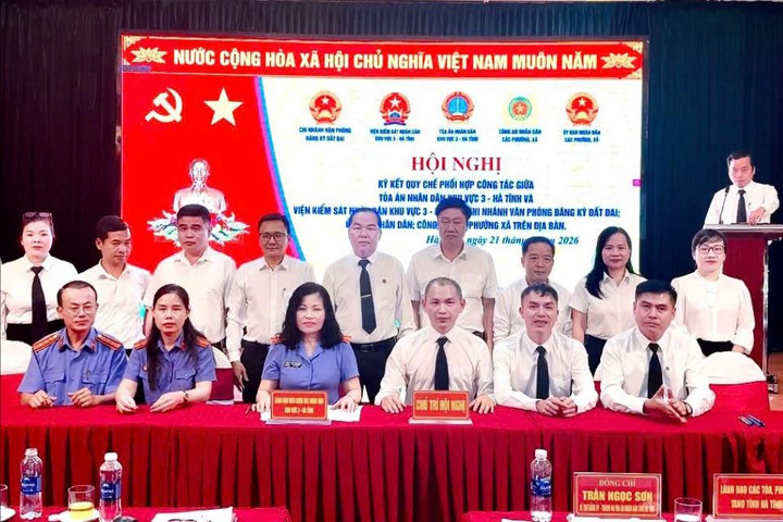 TAND khu vực 3 - Hà Tĩnh ký kết quy chế phối hợp đẩy mạnh cải cách tư pháp