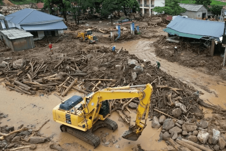 Mưa lớn gia tăng ở Bắc Bộ, cảnh báo lũ quét, sạt lở tại nhiều địa phương