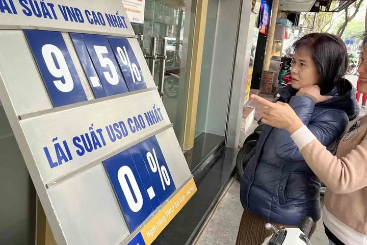 Lãi suất huy động cao nhất lên tới 10%/năm