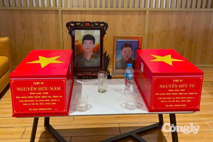 Hai anh em liệt sĩ trở về trong vòng tay quê hương