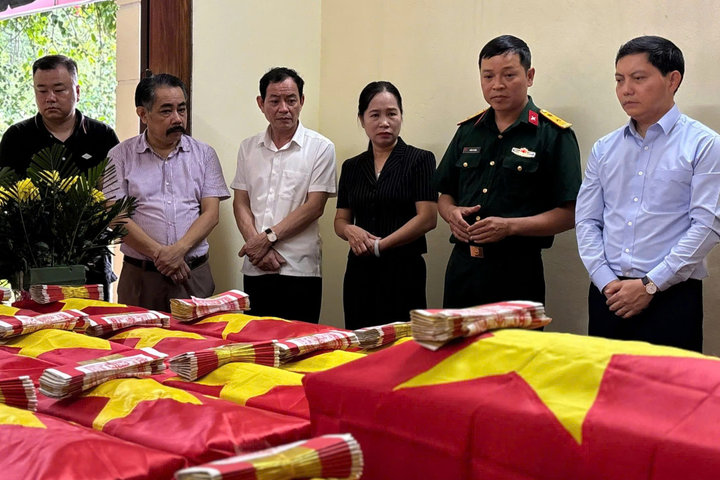 Báo Công lý và TAND tỉnh Tuyên Quang tri ân tại Vị Xuyên