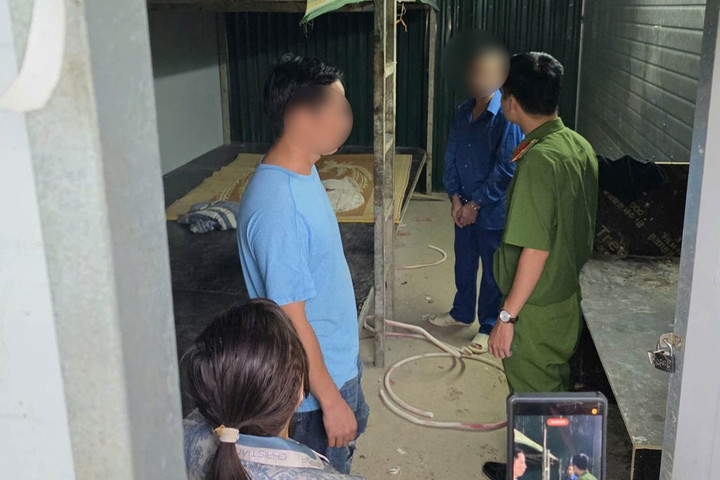 Trả lương cho công nhân bằng ma túy
