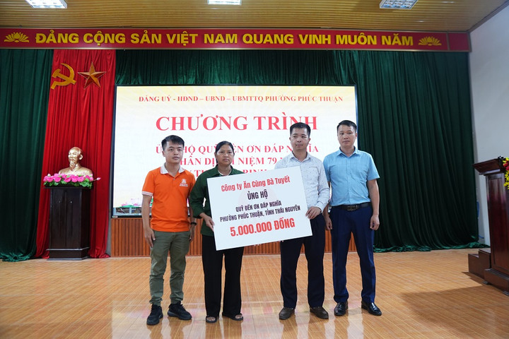 Ăn cùng Bà Tuyết chung tay ủng hộ Quỹ Đền ơn đáp nghĩa, lan tỏa truyền thống “Uống nước nhớ nguồn”