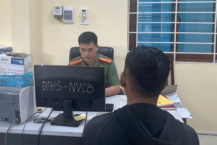 Khởi tố nhóm đối tượng làm giả chứng chỉ nghề thẩm mỹ