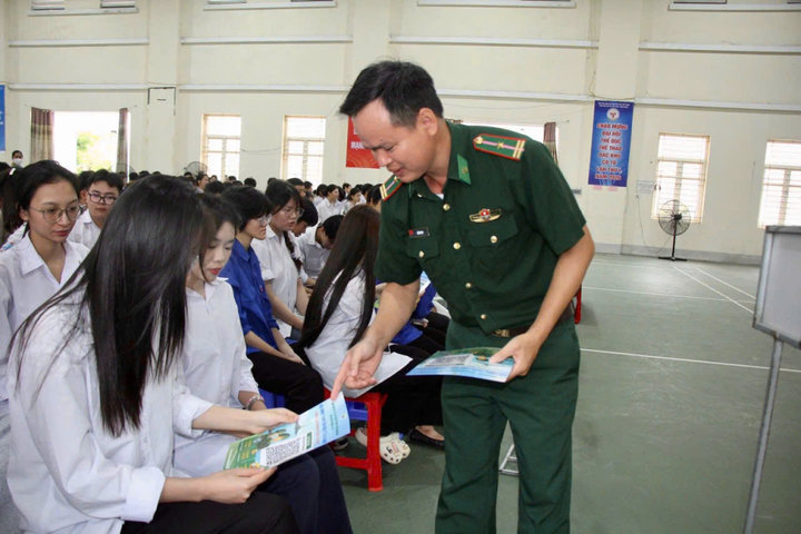 Sức dân thành "lá chắn" giữ bình yên biên giới