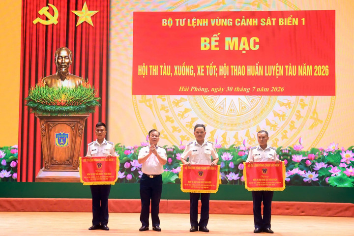 Kết thúc Hội thi - Hội thao huấn luyện tàu BTL Vùng Cảnh sát biển 1