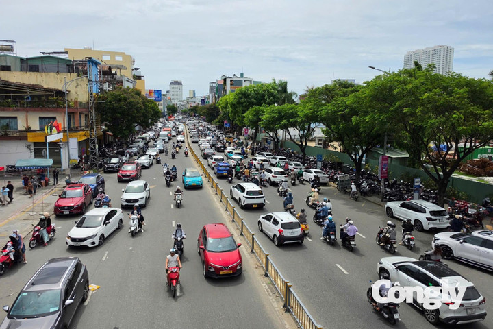Đà Nẵng rà soát giải pháp giảm ùn tắc giao thông đô thị