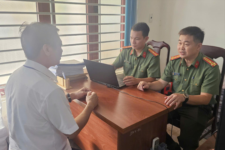 Khởi tố Giám đốc Trung tâm giáo dục thường xuyên gây thiệt hại hơn 437 triệu đồng