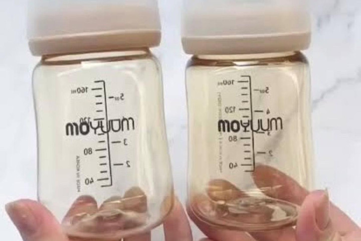 Công an Thanh Hóa tìm bị hại vụ bình sữa Moyuum giả