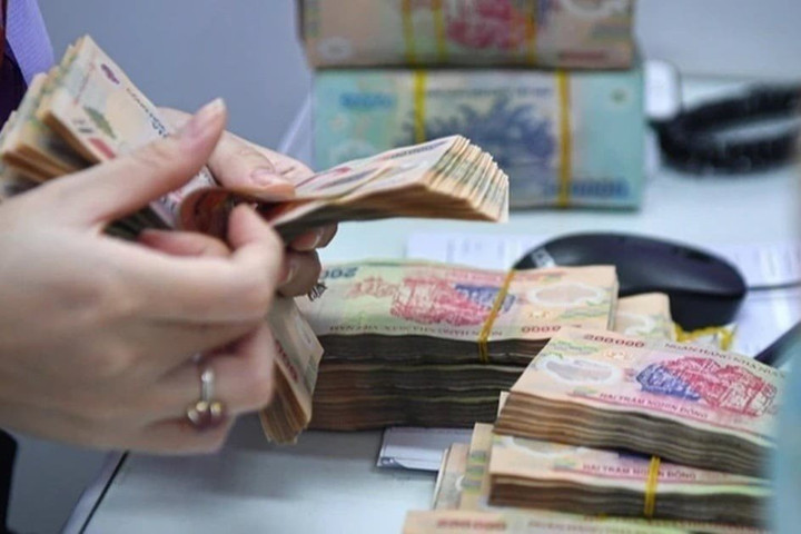 Từ 01/8, công chức được xếp lương theo quy định mới