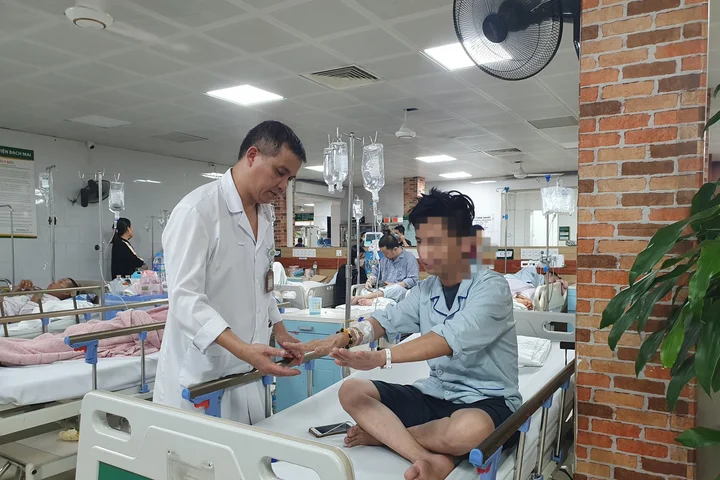 Báo động đỏ về thuốc lá điện tử: "Sát thủ giấu mặt" đang tấn công giới trẻ