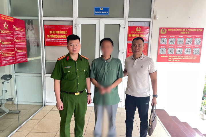 Bắt đối tượng mang 2 lệnh truy nã đặc biệt