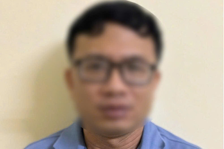 Khởi tố đối tượng hiếp dâm người dưới 16 tuổi