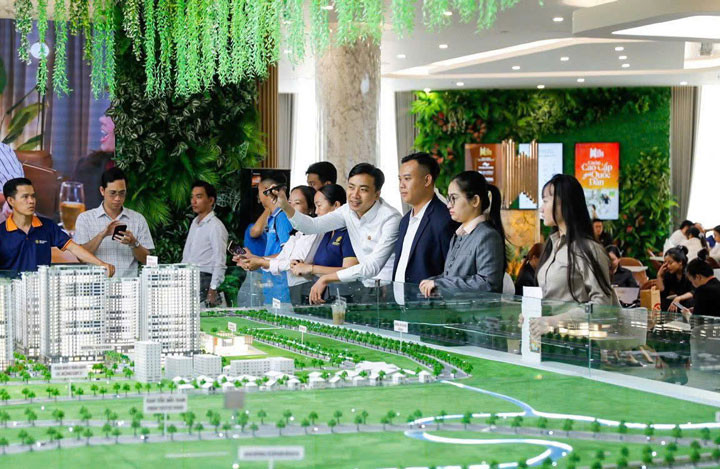 Doanh nghiệp bất động sản thay đổi cách tiếp cận khách hàng