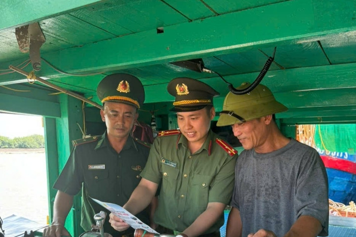 Hưng Yên: Lực lượng chức năng cảnh báo mức xử phạt vi phạm IUU
