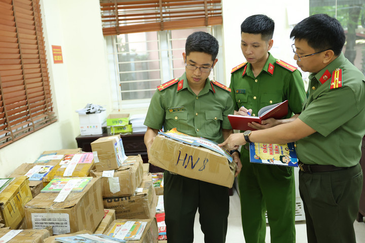 Bắc Ninh: Phát hiện hơn 4.700 cuốn sách giả