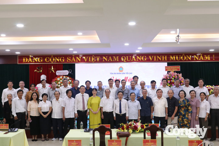 TANDTC tổ chức gặp mặt cán bộ hưu trí khu vực miền Trung