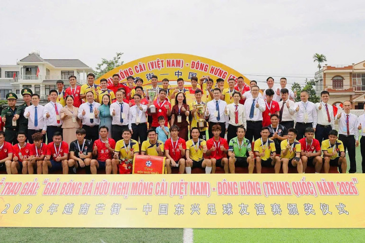Bóng đá nối nhịp hữu nghị Việt Nam - Trung Quốc dịp Quốc khánh 2/9