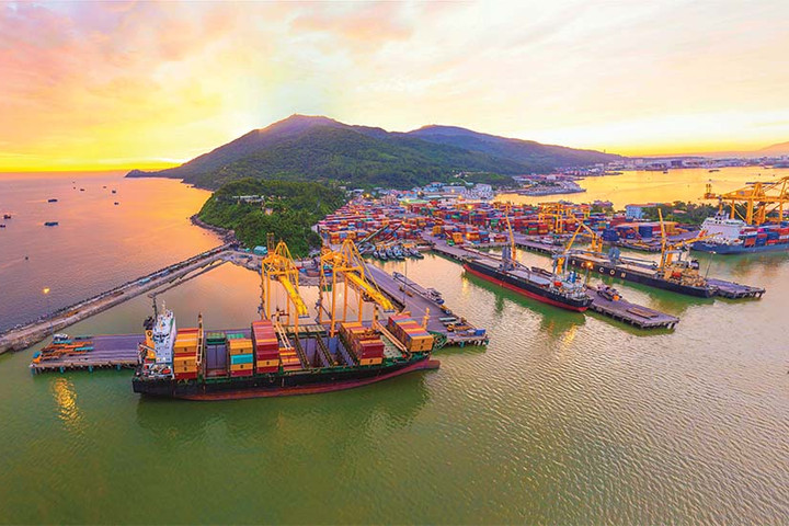Việt Nam đặt mục tiêu hình thành 5-6 trung tâm kinh tế biển mạnh vào năm 2030
