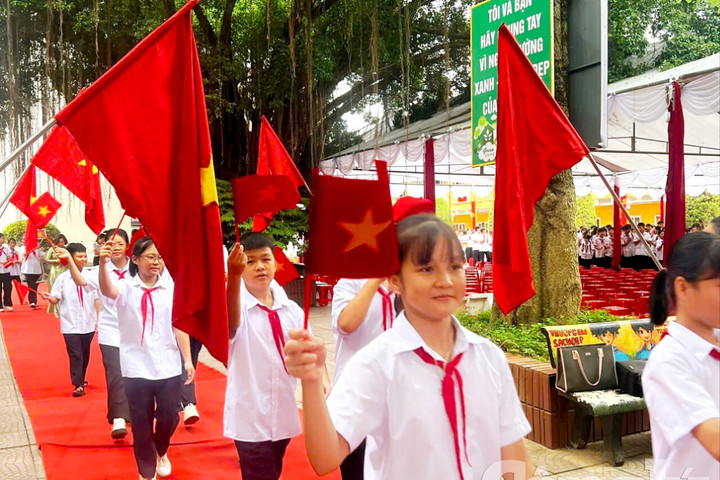 Thái Nguyên rộn ràng đón năm học mới