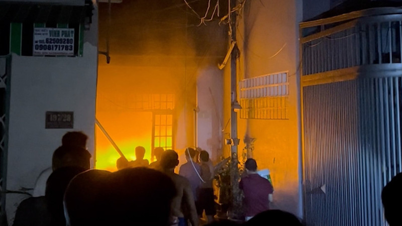 Cháy nhà tại quận Gò Vấp(TPHCM), 3 người chết
