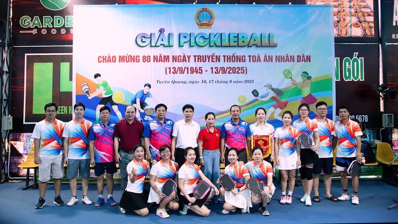 Tòa án Tuyên Quang tổ chức giải Pickleball chào mừng 80 năm ngày truyền thống
