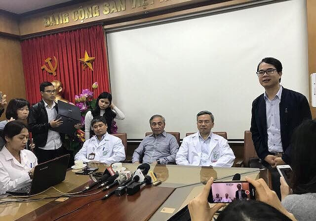 Bác sĩ BV Bạch Mai xin lỗi vì những phát ngôn ở chùa Ba Vàng