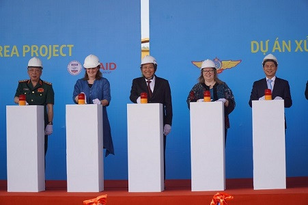 Động thổ dự án xử lý dioxin 390 triệu đô ở sân bay Biên Hòa